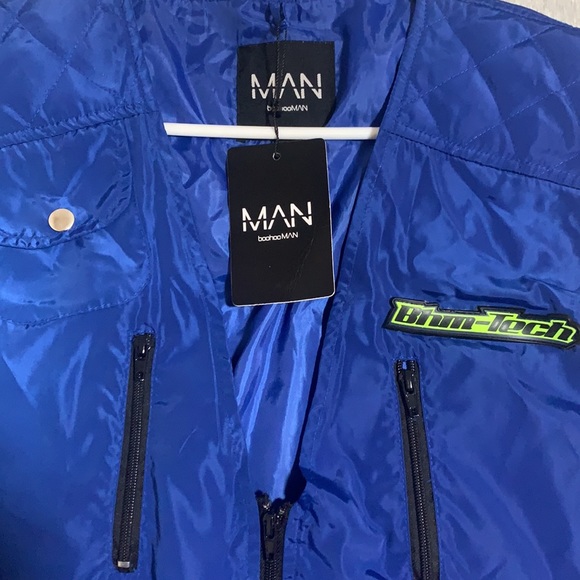 Blue Vest - Picture 6 of 6